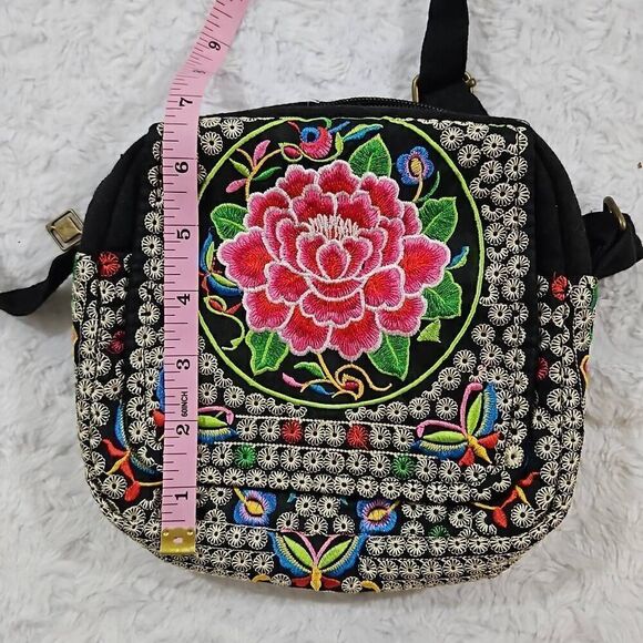Vintage Embroidered Floral Rose Boho Chic Gypsy Shoulder Bag Purse - Picture 5 of 9